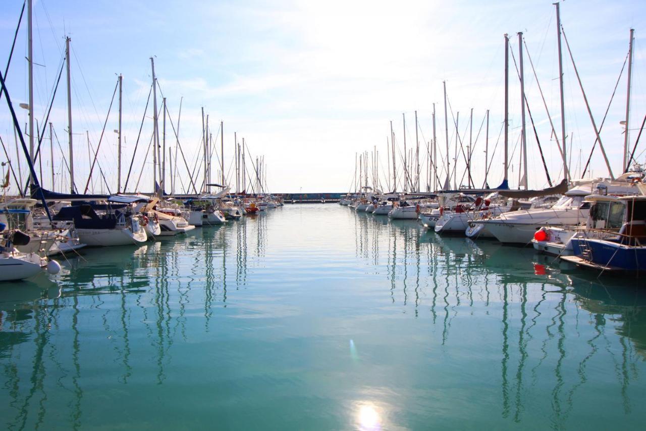 Global Properties, Moderno Apartamento En Canet Al Mar Canet d'En Berenguer Luaran gambar